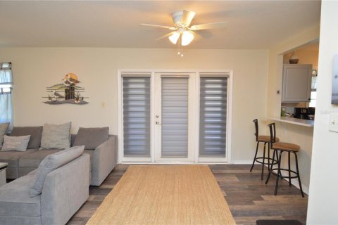 Copropriété à louer à Saint Petersburg, Floride: 2 chambres, 94.57 m2 № 2195579 - photo 15