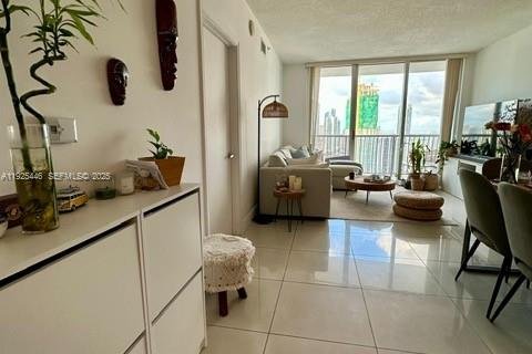 Copropriété à louer à Miami, Floride: 1 chambre № 1984002 - photo 18