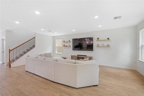 Купить виллу или дом в Лисбург, Флорида 7 комнат, 261.89м2, № 2150145 - фото 9