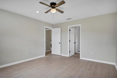 House in Lakeland, Florida 3 bedrooms, 127.09 sq.m. № 1914248 - photo 15