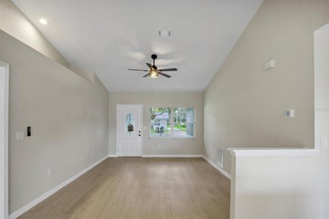 House in Lakeland, Florida 3 bedrooms, 127.09 sq.m. № 1914248 - photo 6