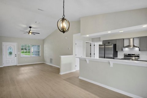 House in Lakeland, Florida 3 bedrooms, 127.09 sq.m. № 1914248 - photo 9