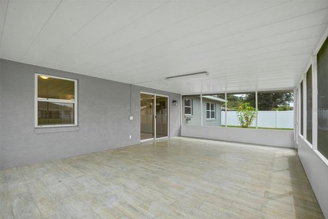 House in Lakeland, Florida 3 bedrooms, 127.09 sq.m. № 1914248 - photo 26