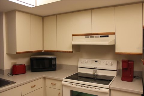 Copropriété à louer à Bradenton, Floride: 2 chambres, 96.8 m2 № 1910718 - photo 3