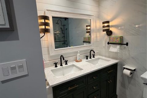 Casa en venta en Saint Pete Beach, Florida, 3 dormitorios, 175.03 m2 № 2102102 - foto 22