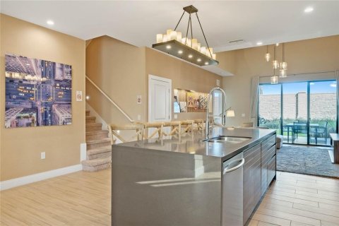 Townhouse in Kissimmee, Florida 4 bedrooms, 218.88 sq.m. № 1510649 - photo 11