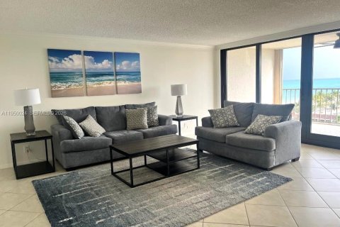 Снять в аренду кондоминиум в Форт-Лодердейл, Флорида 2 спальни, 139.35м2, № 2006533 - фото 6