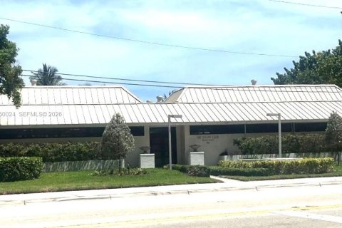 Снять в аренду кондоминиум в Форт-Лодердейл, Флорида 2 спальни, 139.35м2, № 2006533 - фото 25