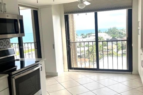 Снять в аренду кондоминиум в Форт-Лодердейл, Флорида 2 спальни, 139.35м2, № 2006533 - фото 8