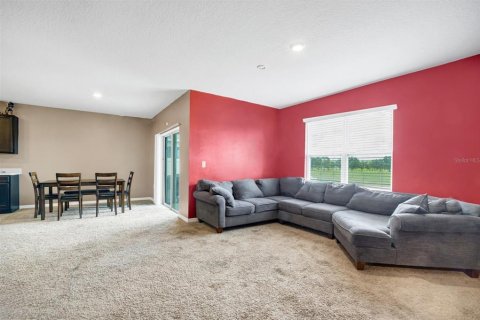 House in Winter Haven, Florida 4 bedrooms, 171.96 sq.m. № 1662375 - photo 17