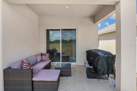 House in Winter Haven, Florida 4 bedrooms, 171.96 sq.m. № 1662375 - photo 28