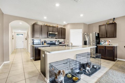 House in Winter Haven, Florida 4 bedrooms, 171.96 sq.m. № 1662375 - photo 13