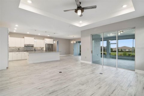 House in Ocala, Florida 3 bedrooms, 201.69 sq.m. № 1873556 - photo 5