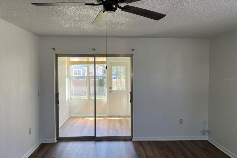 Copropriété à vendre à DeLand, Floride: 2 chambres, 95.41 m2 № 1813527 - photo 12