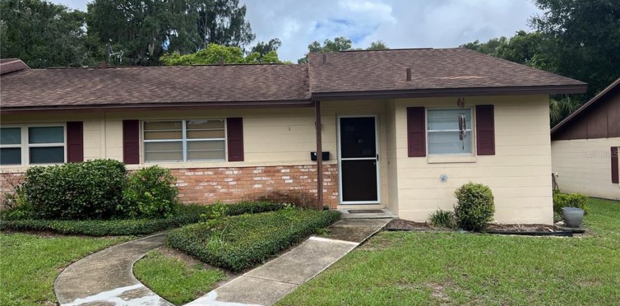 Condo à DeLand, Floride, 2 chambres  № 1813527