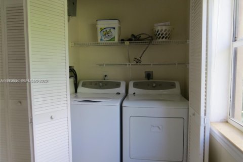 Adosado en venta en Sunrise, Florida, 3 dormitorios, 174.28 m2 № 2032925 - foto 6