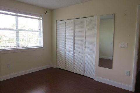 Adosado en venta en Sunrise, Florida, 3 dormitorios, 174.28 m2 № 2032925 - foto 10