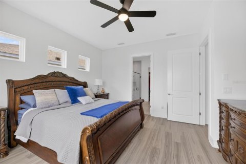 Villa ou maison à louer à Wesley Chapel, Floride: 4 chambres, 231.98 m2 № 2302445 - photo 25