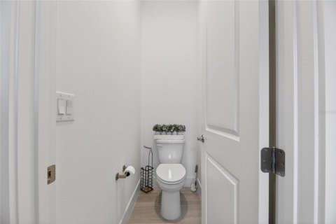 Villa ou maison à louer à Wesley Chapel, Floride: 4 chambres, 231.98 m2 № 2302445 - photo 30