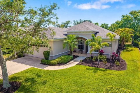 Villa ou maison à vendre à Bradenton, Floride: 4 chambres, 207.17 m2 № 1681912 - photo 2