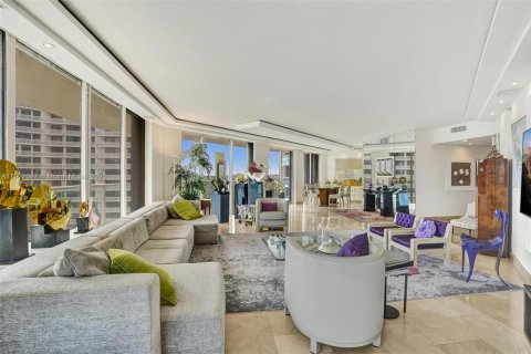 Condominio en venta en Aventura, Florida, 2 dormitorios, 196.95 m2 № 1976021 - foto 10