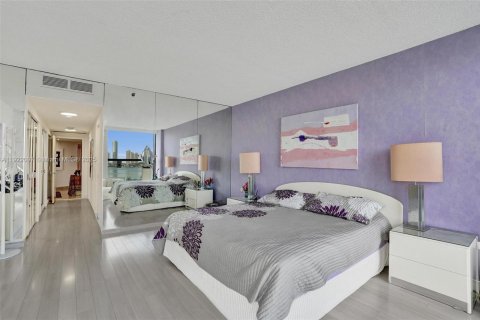 Condominio en venta en Aventura, Florida, 2 dormitorios, 196.95 m2 № 1976021 - foto 23