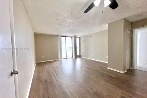 Copropriété à vendre à Miami Beach, Floride: 1 chambre, 81.94 m2 № 2402122 - photo 14