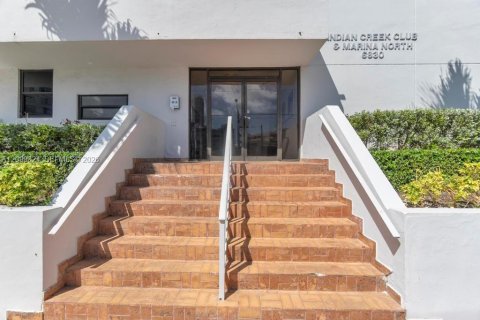 Copropriété à vendre à Miami Beach, Floride: 1 chambre, 81.94 m2 № 2402122 - photo 10
