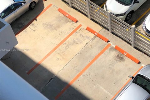 Copropriété à vendre à Miami Beach, Floride: 1 chambre, 81.94 m2 № 2402122 - photo 20