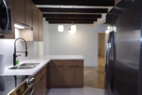 Снять в аренду виллу или дом в Пунта-Горда, Флорида 11 комнат, 327.57м2, № 2111728 - фото 13
