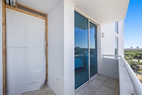 Купить кондоминиум в Майами, Флорида 2 спальни, 97.18м2, № 2028629 - фото 17