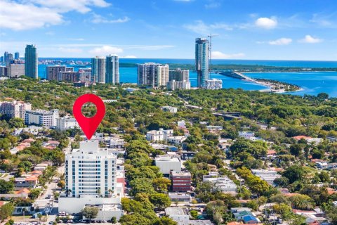 Купить кондоминиум в Майами, Флорида 2 спальни, 97.18м2, № 2028629 - фото 26