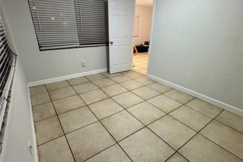 House in Bradenton, Florida 4 bedrooms, 126.81 sq.m. № 2206338 - photo 10