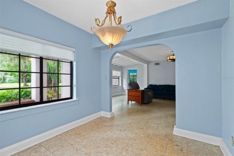 House in Orlando, Florida 4 bedrooms, 284.19 sq.m. № 1767772 - photo 13