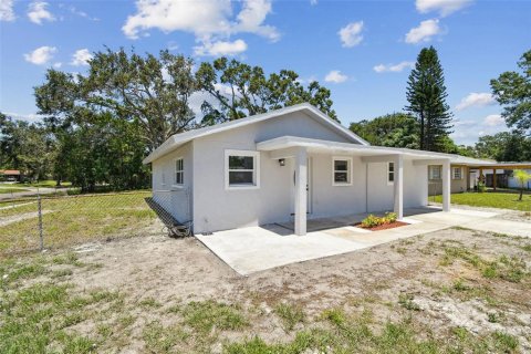 House in Clearwater, Florida 4 bedrooms, 133.5 sq.m. № 1848490 - photo 4