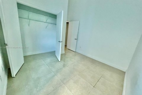Copropriété à louer à Miami, Floride: 1 chambre, 60.48 m2 № 1945040 - photo 8