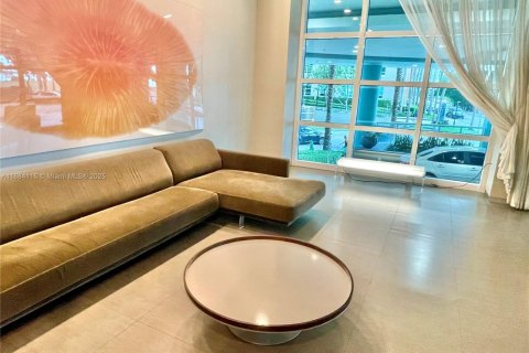 Copropriété à louer à Miami, Floride: 1 chambre, 60.48 m2 № 1945040 - photo 12