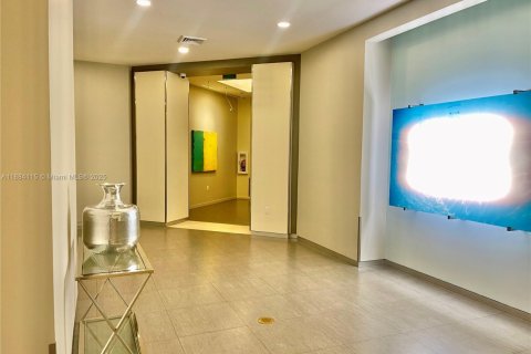 Copropriété à louer à Miami, Floride: 1 chambre, 60.48 m2 № 1945040 - photo 13