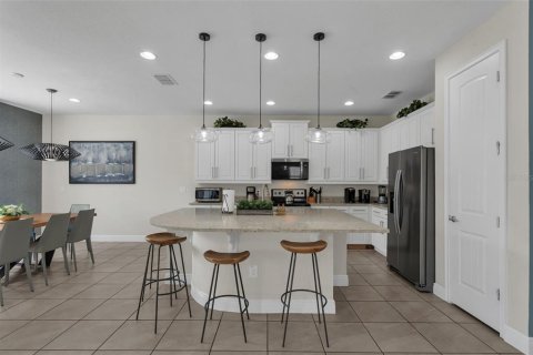 Купить виллу или дом в Киссимми, Флорида 8 комнат, 271.37м2, № 2258759 - фото 6