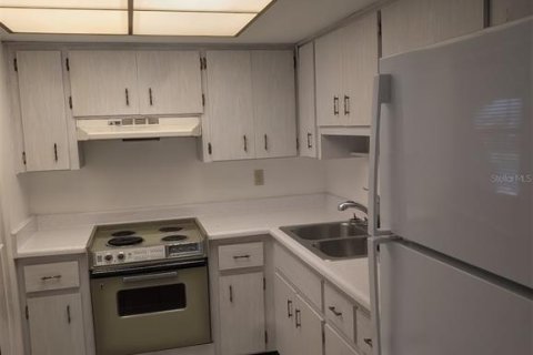 Casa en alquiler en Bradenton, Florida, 2 dormitorios, 80.36 m2 № 2113943 - foto 4