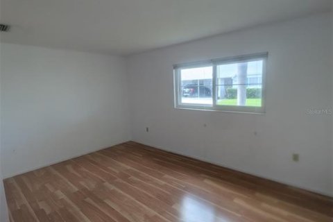 Casa en alquiler en Bradenton, Florida, 2 dormitorios, 80.36 m2 № 2113943 - foto 3