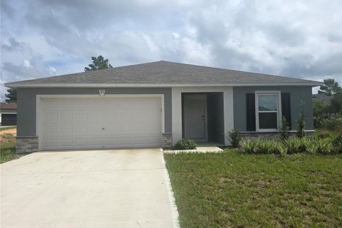 Villa ou maison à Poinciana, Floride 4 chambres, 195.47 m2 № 2417014