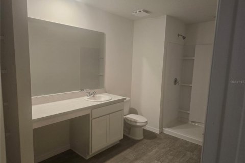 Villa ou maison à louer à Poinciana, Floride: 4 chambres, 195.47 m2 № 2417014 - photo 8
