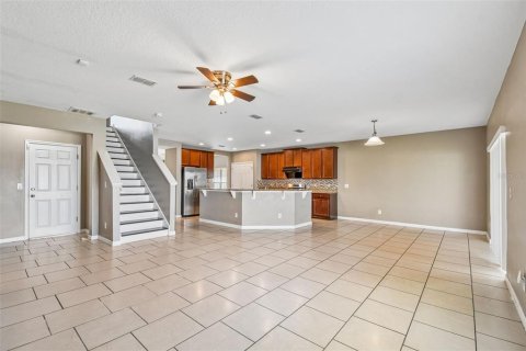 Casa en venta en Davenport, Florida, 5 dormitorios, 311.97 m2 № 2102121 - foto 22