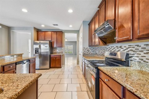 Casa en venta en Davenport, Florida, 5 dormitorios, 311.97 m2 № 2102121 - foto 16