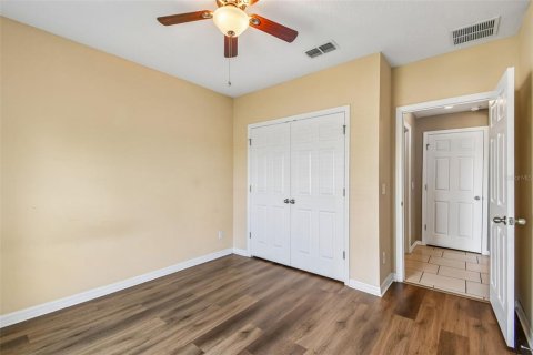 Casa en venta en Davenport, Florida, 5 dormitorios, 311.97 m2 № 2102121 - foto 26