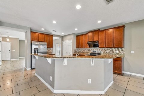 Casa en venta en Davenport, Florida, 5 dormitorios, 311.97 m2 № 2102121 - foto 24