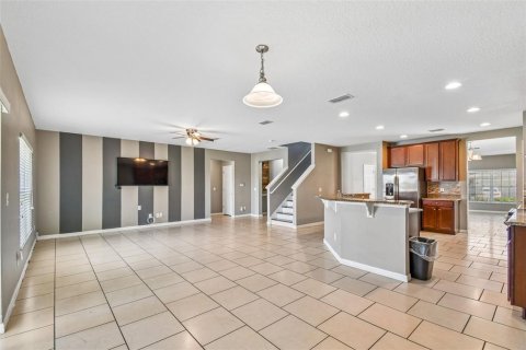 Casa en venta en Davenport, Florida, 5 dormitorios, 311.97 m2 № 2102121 - foto 21