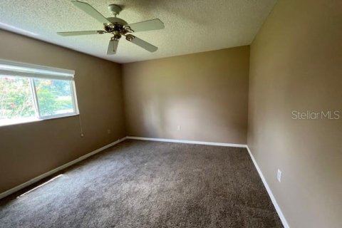 House in Summerfield, Florida 2 bedrooms, 120.4 sq.m. № 1904340 - photo 12