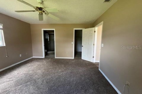 House in Summerfield, Florida 2 bedrooms, 120.4 sq.m. № 1904340 - photo 3